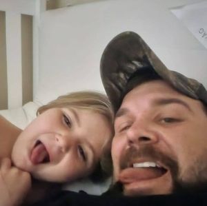 Meet your Posher, Frye